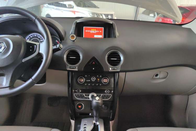 Used Renault Koleos 2012 2.5L Two-Wheel Drive Comfort Edition with Navigation Audio And AC Panel