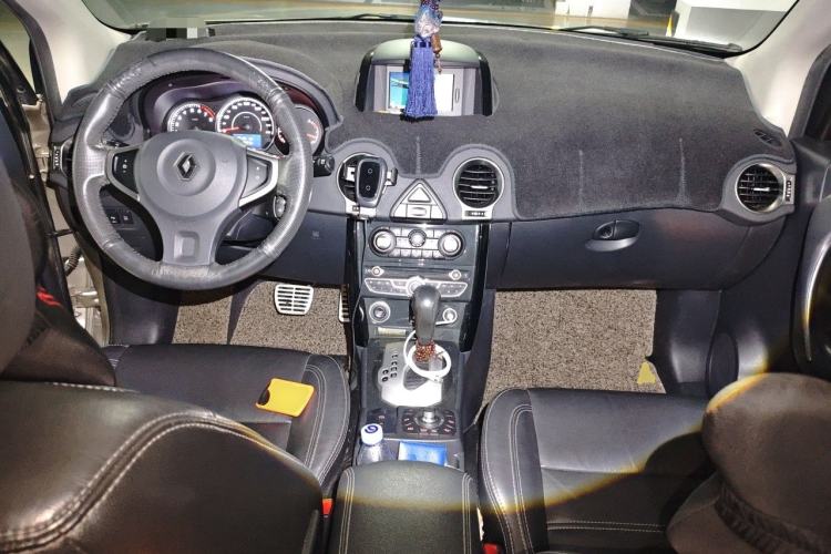 Used Renault Koleos 2012 2.5L Two-Wheel Drive Comfort Edition with Navigation Center Console