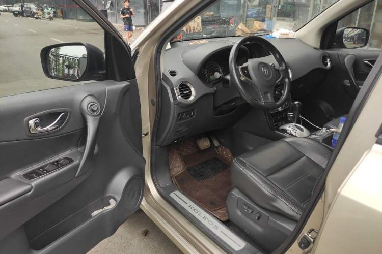 Used Renault Koleos  Driver Seat