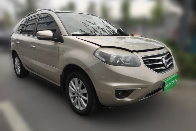 Used Renault Koleos  Front Right 45 Deg