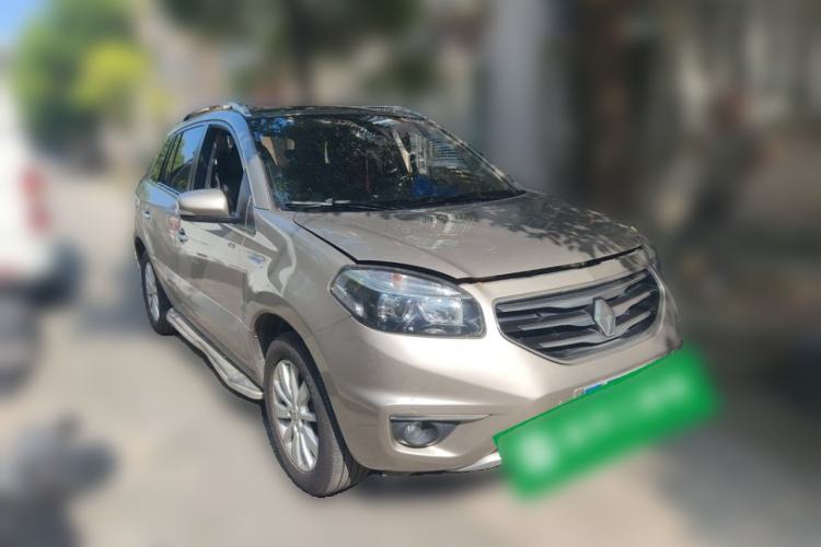Used Renault Koleos 2012 2.5L Two-Wheel Drive Comfort Edition with Navigation Front Right 45 Deg