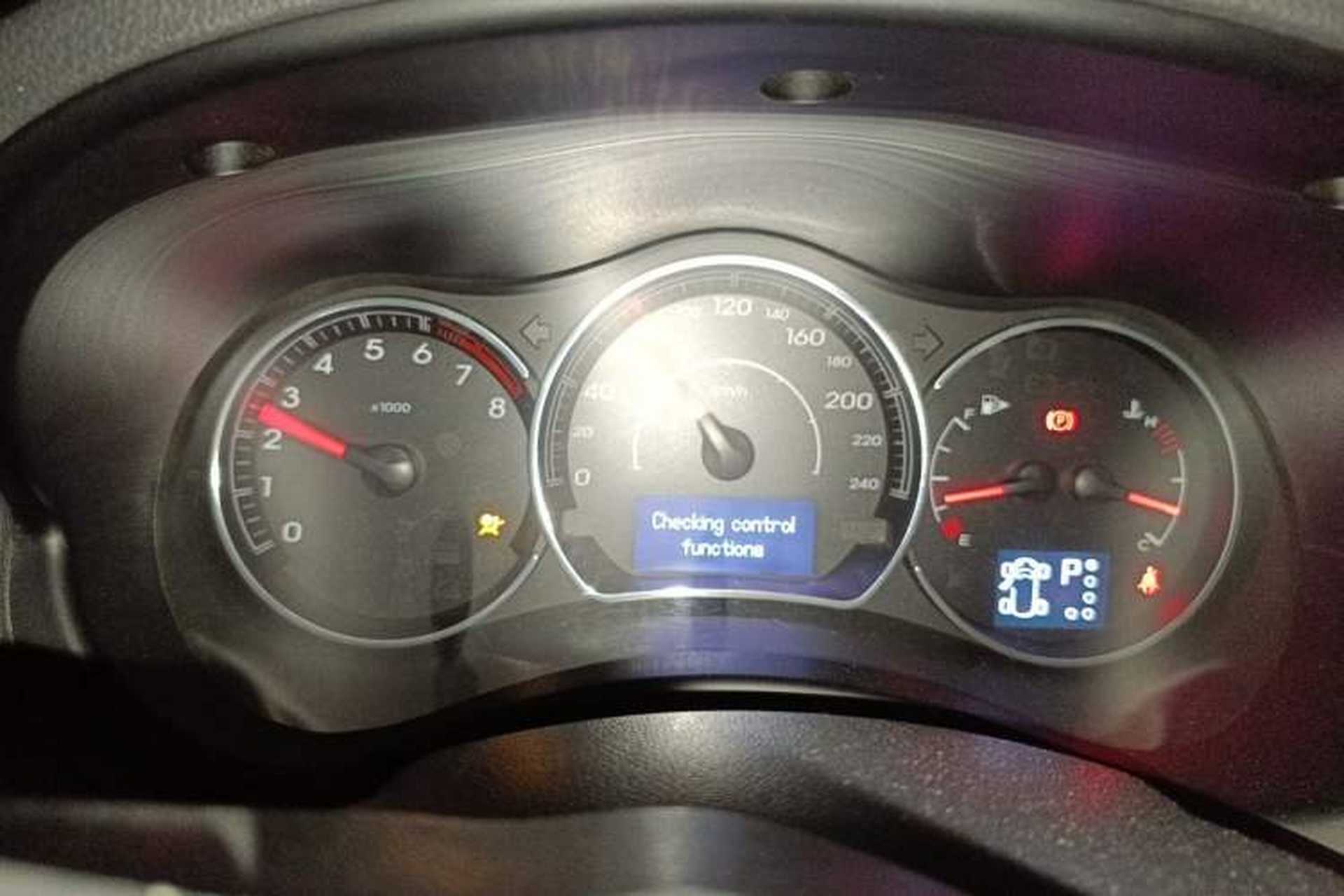 Used Renault Koleos 2012 2.5 4x4 Urban Edition Instrument Cluster
