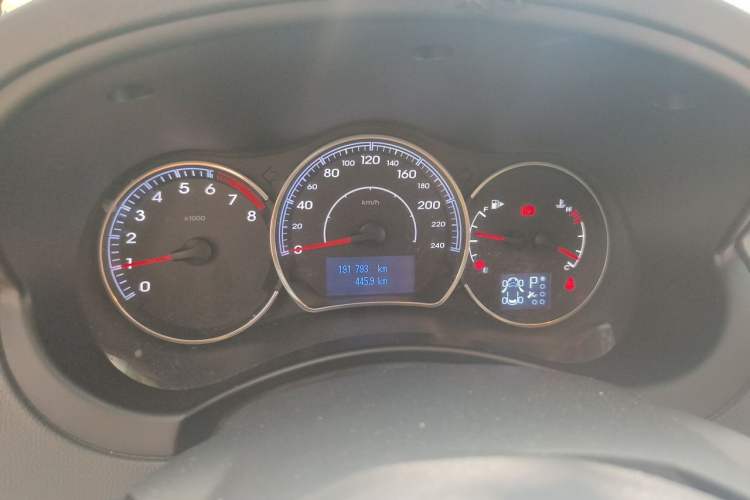 Used Renault Koleos 2012 2.5L Two-Wheel Drive Comfort Edition with Navigation Instrument Cluster