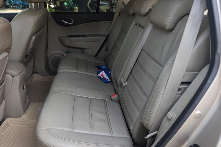 Used Renault Koleos 2012 2.5L 4x4 Comfort Edition with Navigation Left Rear Seat