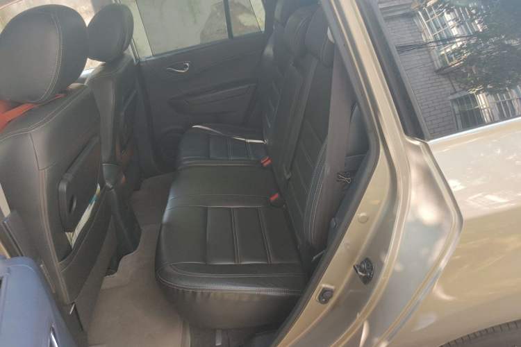 Used Renault Koleos 2012 2.5L Two-Wheel Drive Comfort Edition with Navigation Left Rear Seat
