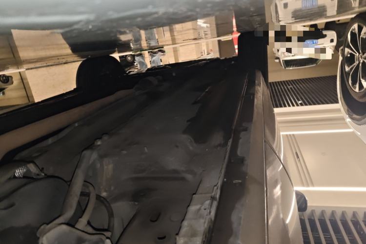 Used Renault Koleos 2012 2.5L Two-Wheel Drive Comfort Edition with Navigation Chassis Rear Left