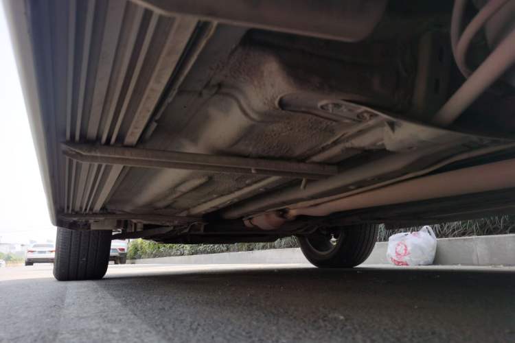 Used Renault Koleos 2012 2.5L 4x4 Comfort Edition with Navigation Chassis Rear Left