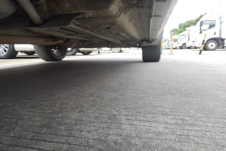 Used Renault Koleos 2012 2.5 Two-Wheel Drive Urban Edition Chassis Rear Right