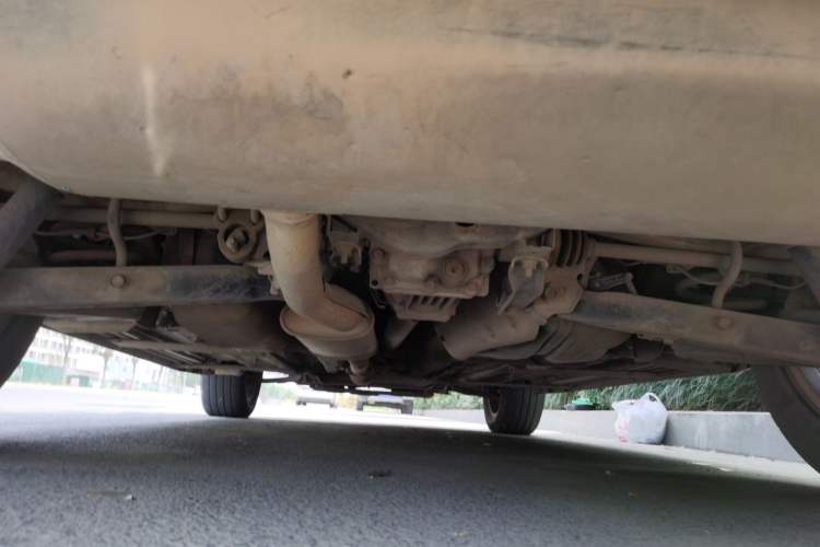 Used Renault Koleos 2012 2.5L 4x4 Comfort Edition with Navigation Chassis Rear
