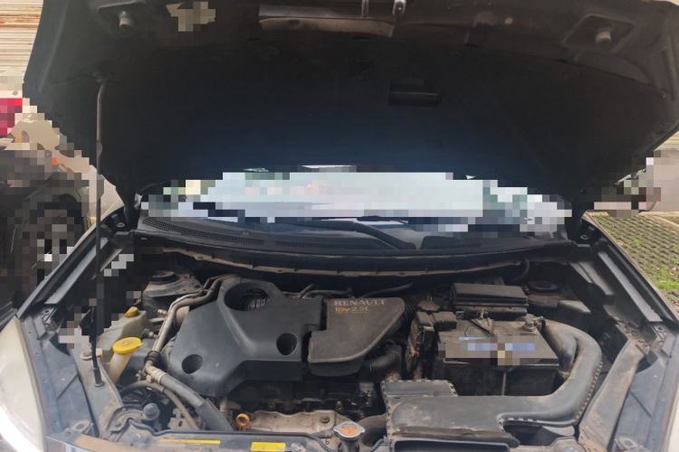 Used Renault Koleos 2012 2.5L Two-Wheel Drive Comfort Edition with Navigation Engine Bay