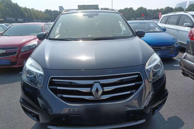 Used Renault Koleos 2012 2.5L 4x4 Comfort Edition with Navigation Front