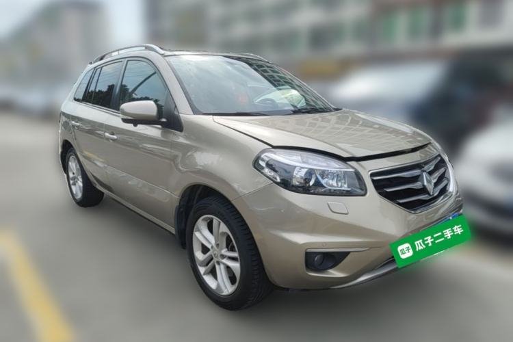 Used Renault Koleos 2012 2.5 Two-Wheel Drive Urban Edition Front Right 45 Deg