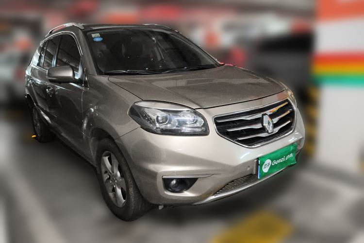Used Renault Koleos 2012 2.5L Two-Wheel Drive Comfort Edition with Navigation Front Right 45 Deg