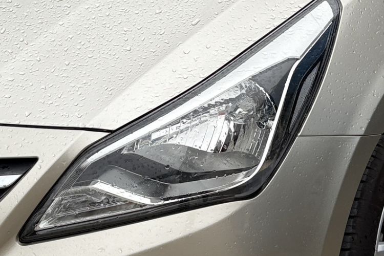 Used Renault Koleos 2012 2.5L Two-Wheel Drive Comfort Edition with Navigation Left Front Headlight