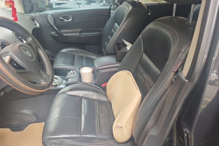 Used Renault Koleos 2012 2.5L Two-Wheel Drive Comfort Edition with Navigation Left Front Seat