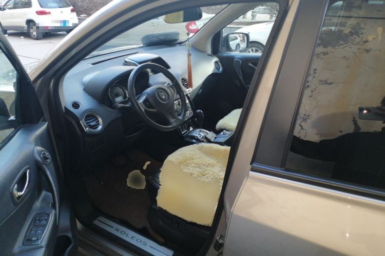Used Renault Koleos 2012 2.5L 4x4 Comfort Edition with Navigation Left Front Seat