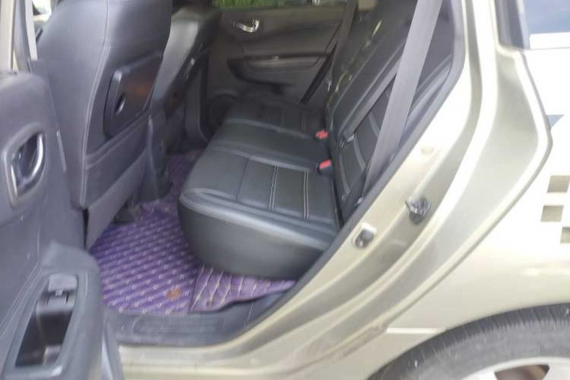 Used Renault Koleos 2012 2.5L Two-Wheel Drive Comfort Edition with Navigation Left Rear Seat