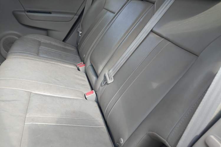 Used Renault Koleos 2012 2.5L Two-Wheel Drive Comfort Edition with Navigation Left Rear Seat