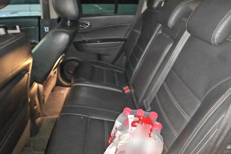 Used Renault Koleos 2012 2.5L 4x4 Comfort Edition with Navigation Left Rear Seat
