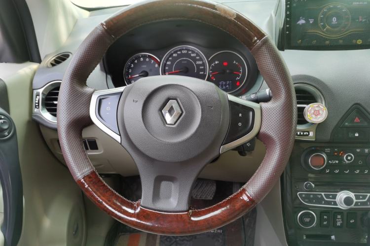 Used Renault Koleos 2012 2.5L 4x4 Comfort Edition with Navigation Steering Wheel