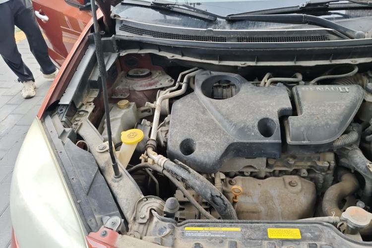 Used Renault Koleos 2012 2.5L 4x4 Comfort Edition with Navigation Engine Bay Right