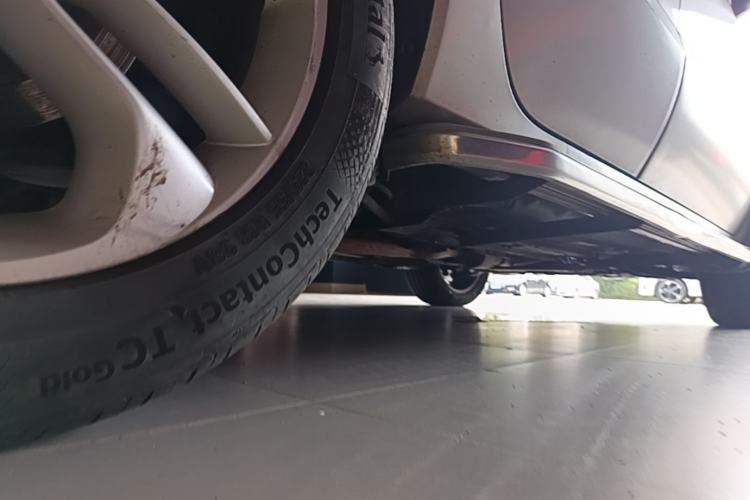 Used Renault Koleos 2012 2.5L 4x4 Luxury Navigation Edition Chassis Rear Right