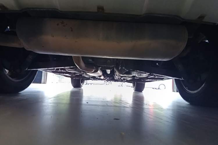 Used Renault Koleos 2012 2.5L 4x4 Luxury Navigation Edition Chassis Rear