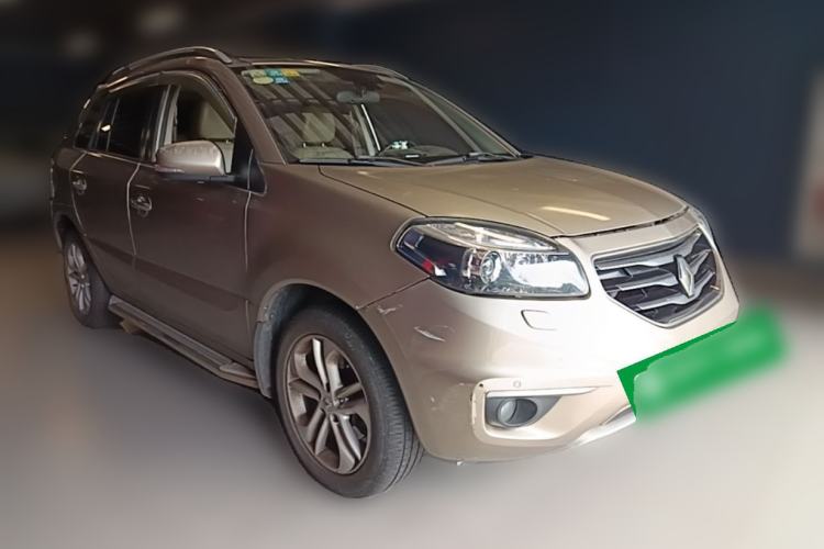 Used Renault Koleos 2012 2.5L 4x4 Luxury Navigation Edition Front Right 45 Deg