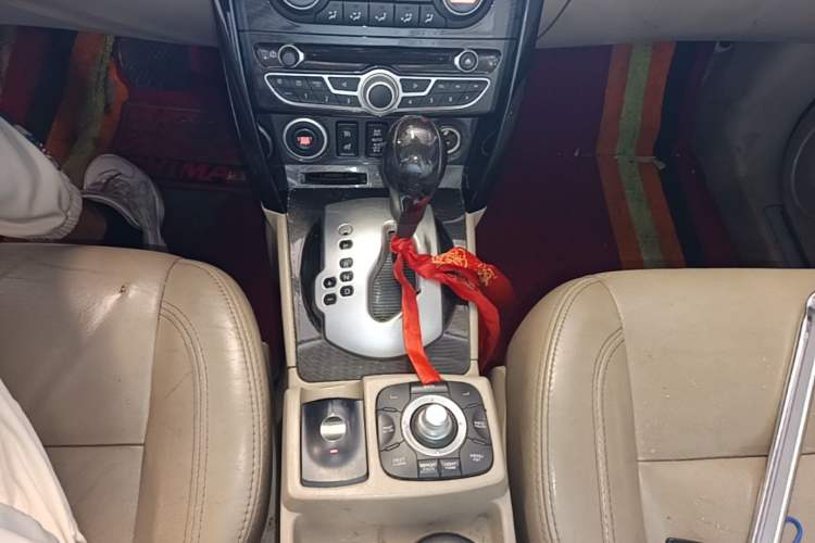 Used Renault Koleos 2012 2.5L 4x4 Luxury Navigation Edition Gear Lever