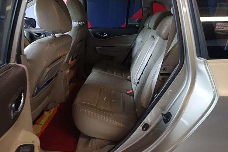 Used Renault Koleos 2012 2.5L 4x4 Luxury Navigation Edition Left Rear Seat