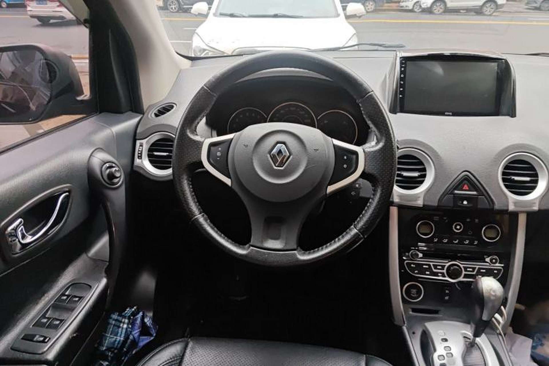 Used Renault Koleos 2012 2.5 Two-Wheel Drive Urban Edition Steering Wheel