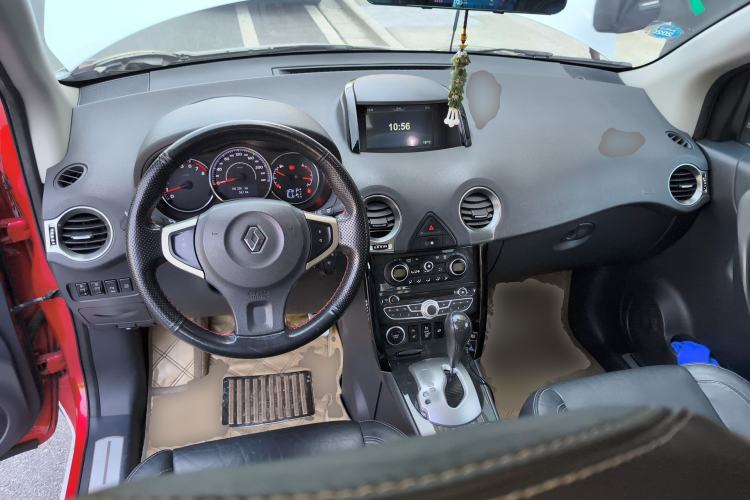 Used Renault Koleos 2012 2.5L 4x4 Comfort Edition with Navigation Center Console