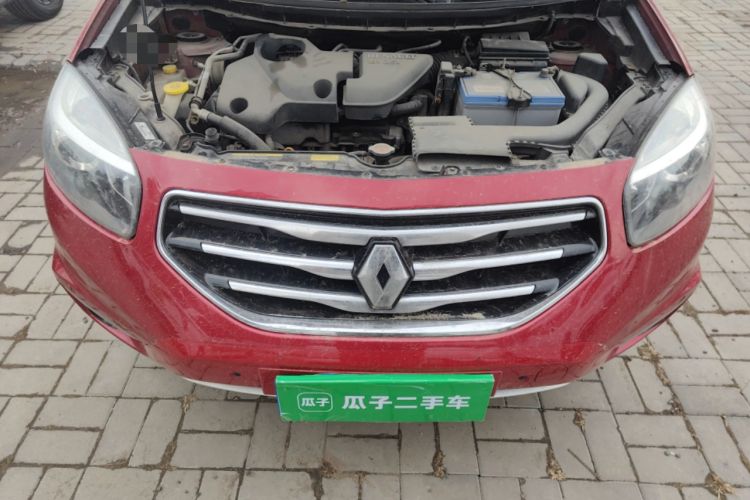 Used Renault Koleos 2012 2.5L 4x4 Comfort Edition with Navigation Engine Bay