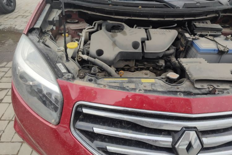 Used Renault Koleos 2012 2.5L 4x4 Comfort Edition with Navigation Engine Bay Right