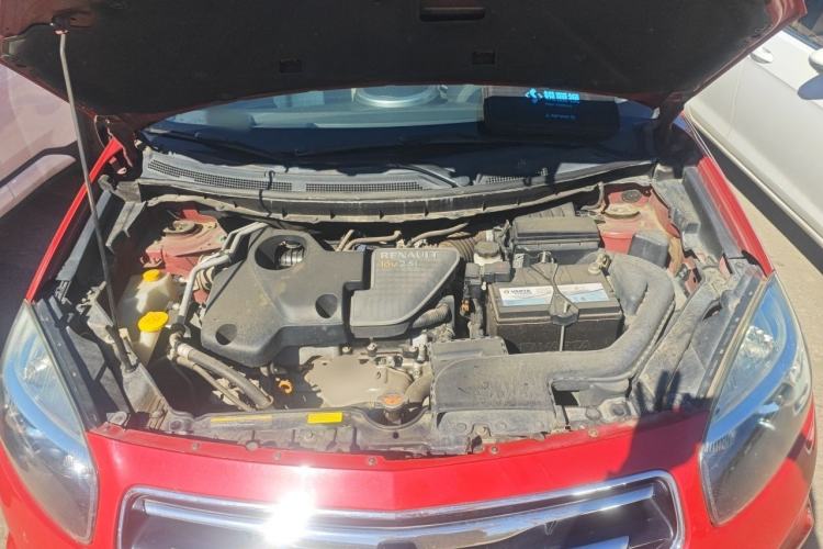 Used Renault Koleos 2012 2.5 Two-Wheel Drive Urban Edition Engine Bay