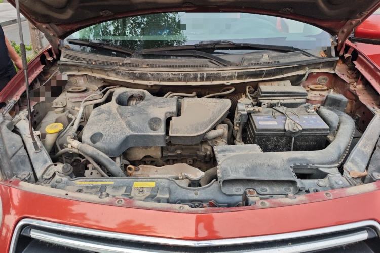 Used Renault Koleos 2012 2.5L Two-Wheel Drive Comfort Edition with Navigation Engine Bay
