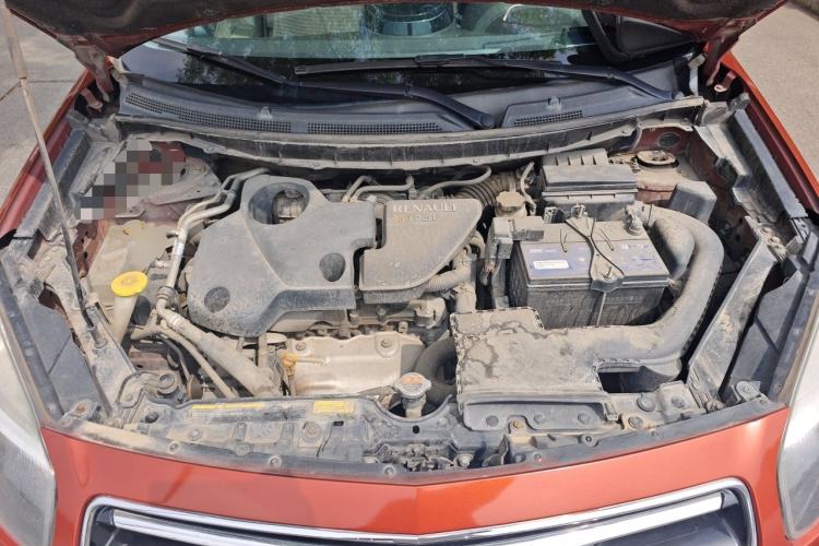 Used Renault Koleos 2012 2.5L 4x4 Comfort Edition with Navigation Engine Bay