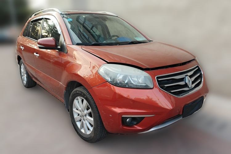 Used Renault Koleos 2012 2.5L Two-Wheel Drive Comfort Edition with Navigation Front Right 45 Deg