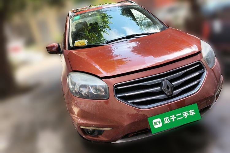 Used Renault Koleos 2012 2.5 Two-Wheel Drive Urban Edition Front Right 45 Deg