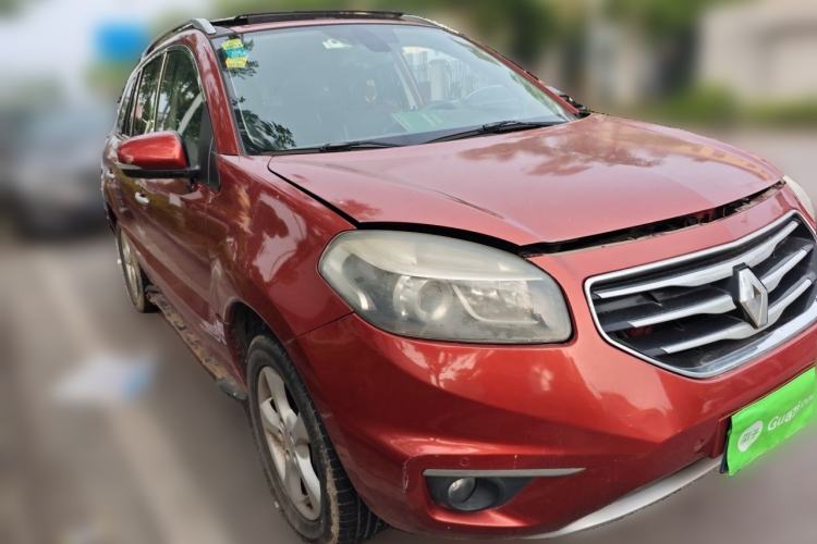 Used Renault Koleos 2012 2.5L Two-Wheel Drive Comfort Edition with Navigation Front Right 45 Deg