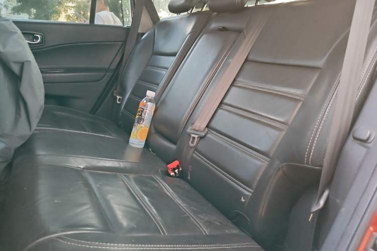 Used Renault Koleos 2012 2.5L Two-Wheel Drive Comfort Edition with Navigation Left Rear Seat