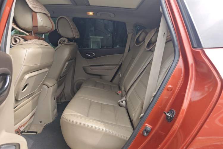 Used Renault Koleos 2012 2.5L 4x4 Comfort Edition with Navigation Left Rear Seat