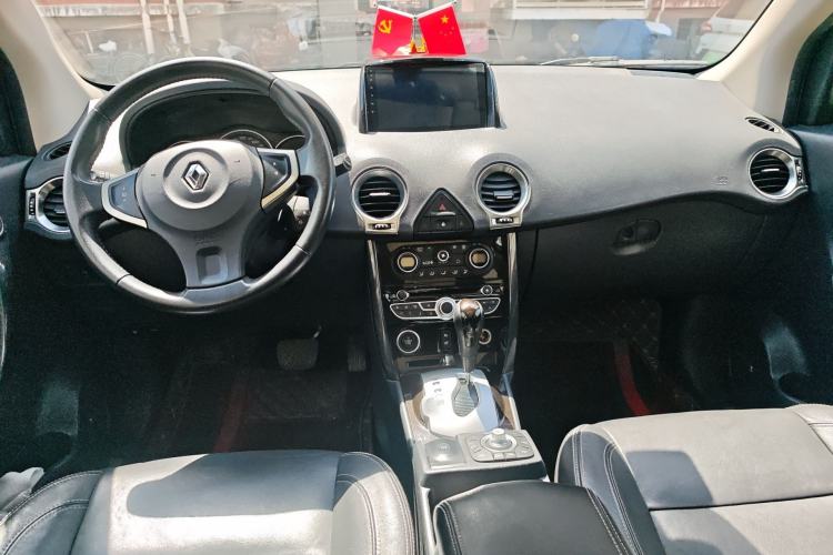 Used Renault Koleos 2012 2.5L Two-Wheel Drive Comfort Edition with Navigation Center Console