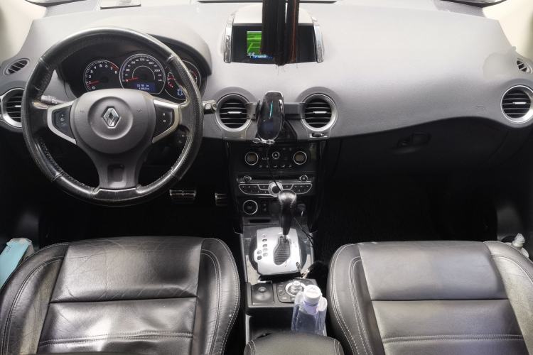 Used Renault Koleos  Center Console