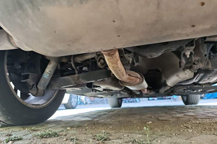 Used Renault Koleos 2012 2.5L Two-Wheel Drive Comfort Edition with Navigation Chassis Front Left