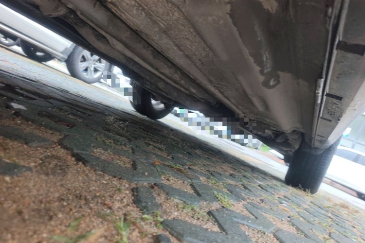 Used Renault Koleos 2012 2.5L 4x4 Comfort Edition with Navigation Chassis Front Left