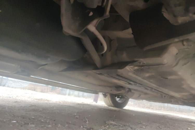 Used Renault Koleos 2012 2.5L Two-Wheel Drive Comfort Edition with Navigation Chassis Rear Right