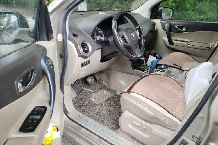 Used Renault Koleos 2012 2.5L Two-Wheel Drive Comfort Edition with Navigation Driver Seat