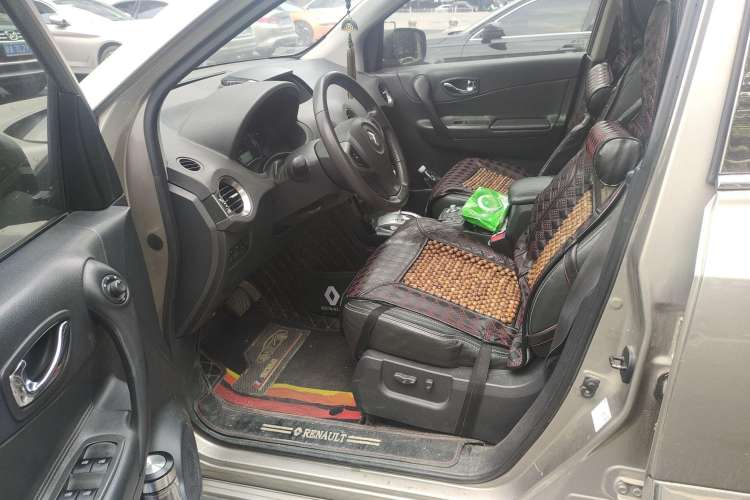Used Renault Koleos 2012 2.5L Two-Wheel Drive Comfort Edition with Navigation Driver Seat