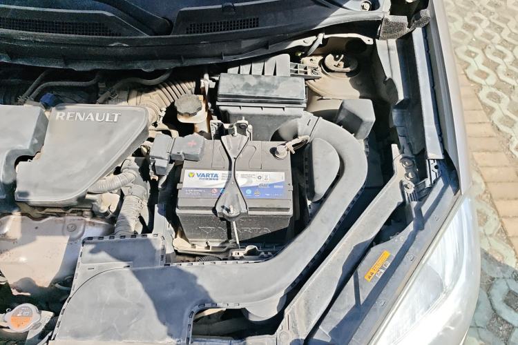 Used Renault Koleos 2012 2.5L Two-Wheel Drive Comfort Edition with Navigation Engine Bay Left